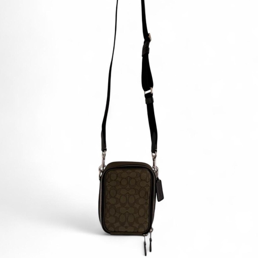 ✨HARD-TO-FIND COLORWAY✨ ~ Coach Crossbody Bag in Olive Drab/Utility Green